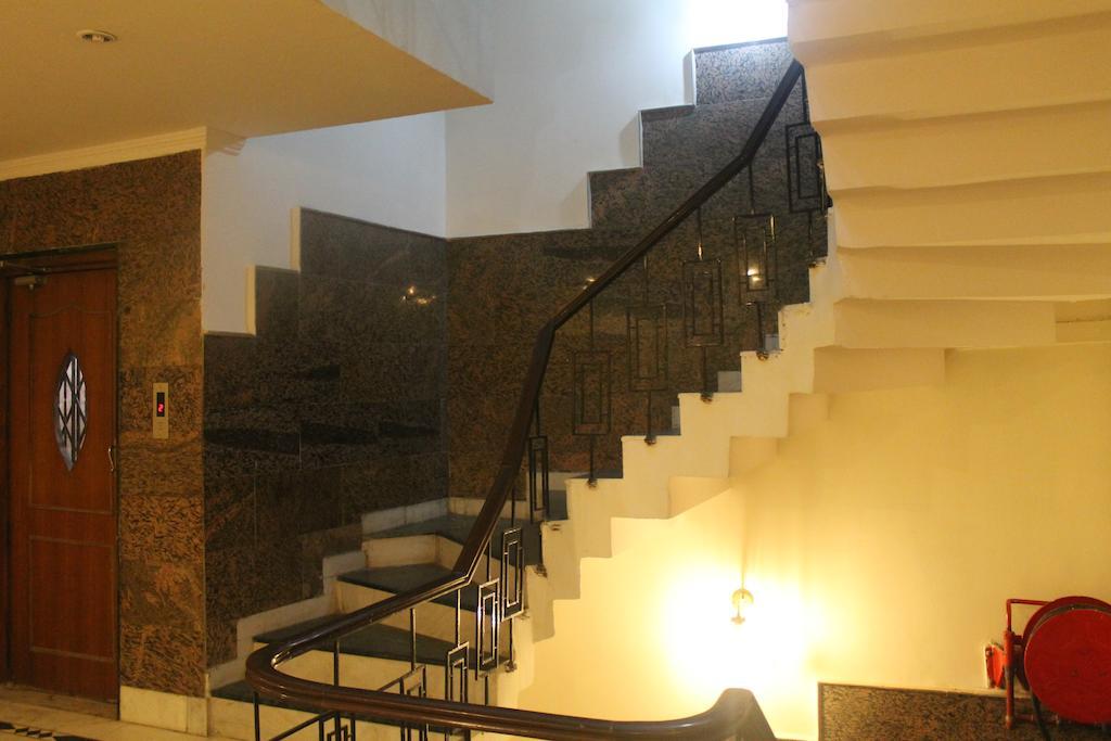 Hotel O Grand Central 德里 外观 照片