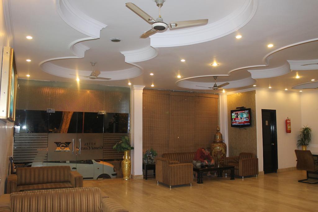 Hotel O Grand Central 德里 外观 照片