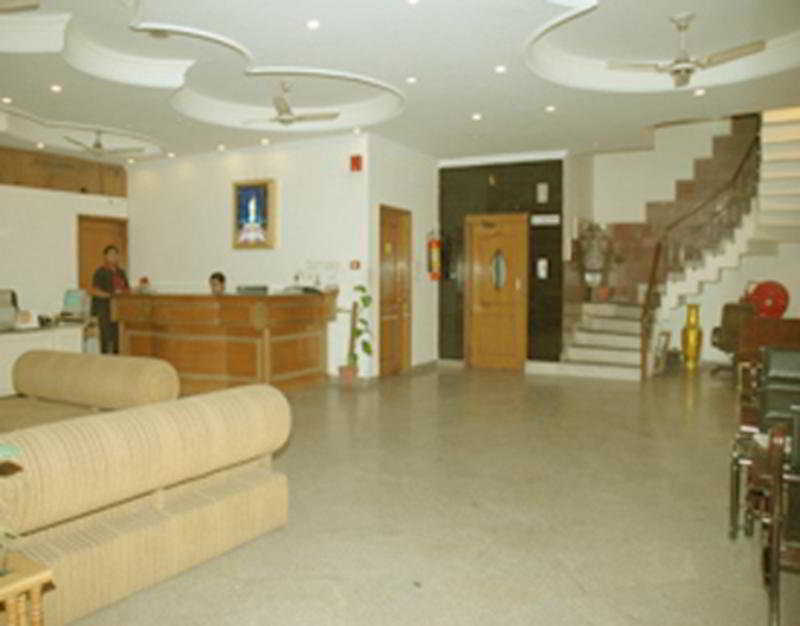 Hotel O Grand Central 德里 外观 照片