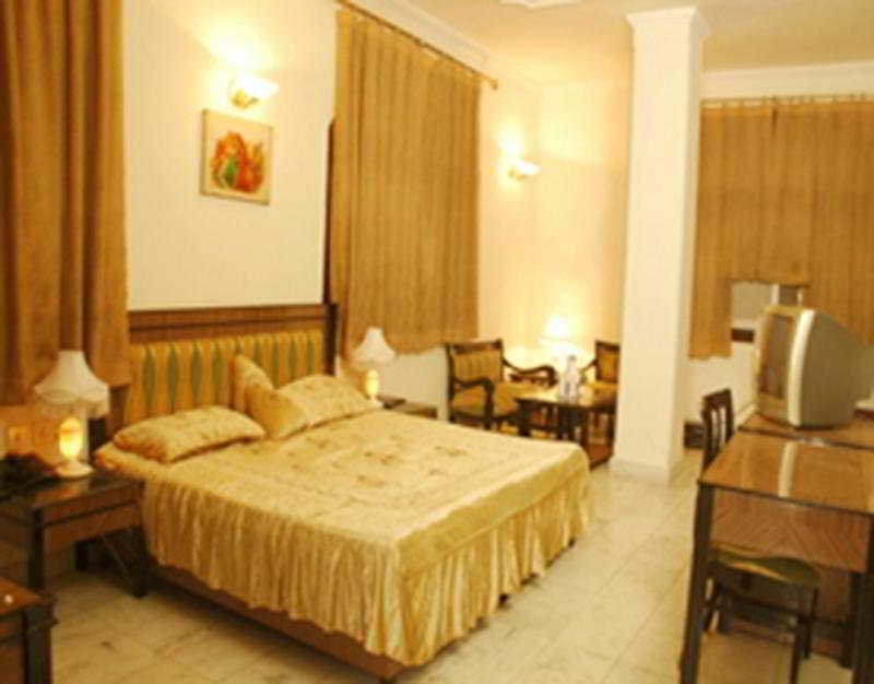 Hotel O Grand Central 德里 外观 照片